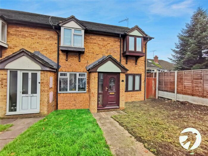 2 Bedroom House To Rent In Colyers Lane, Erith, DA8