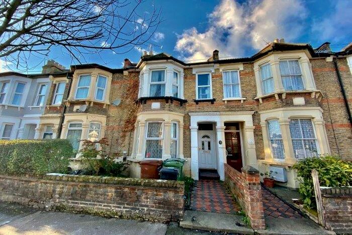 1 Bedroom Flat To Rent In Albert Road, London, E10