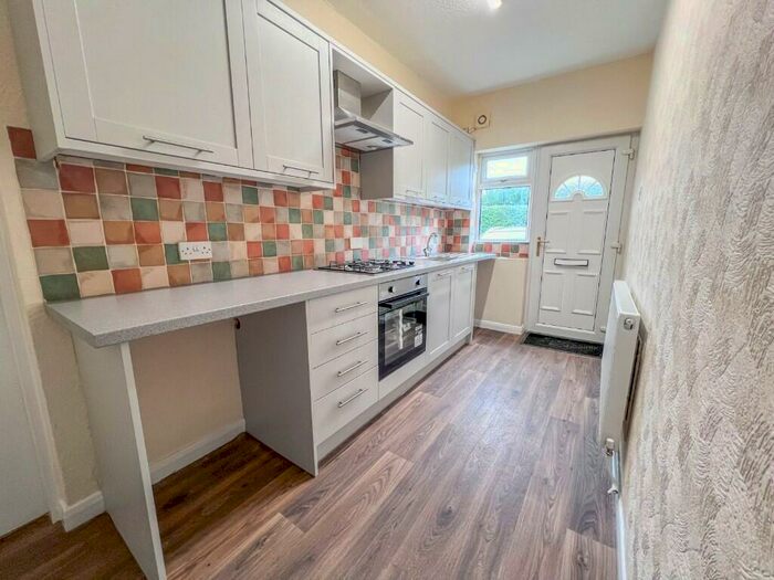 1 Bedroom Flat To Rent In Grimsby Road, Grimsby, DN35