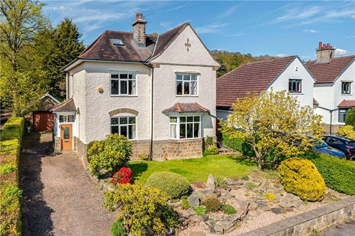 5 Bedroom Detached House For Sale In Lucy Hall Drive, Baildon, West Yorkshire, BD17