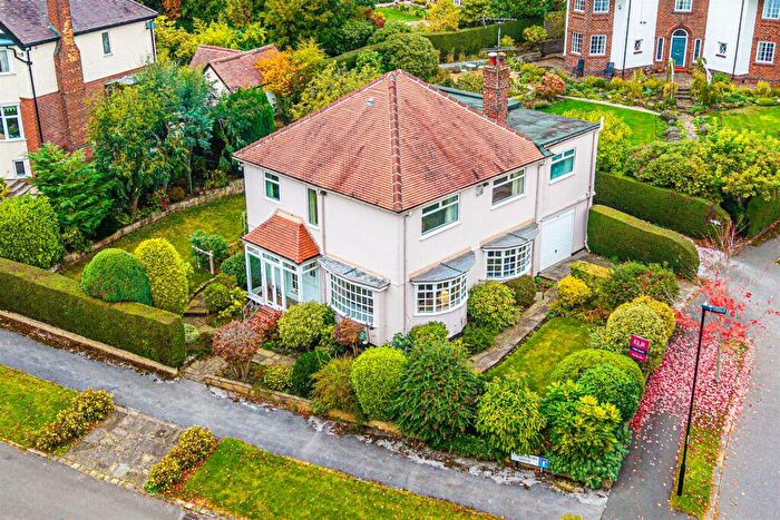 4 Bedroom Detached House For Sale In Canterbury Avenue, Fulwood, S10