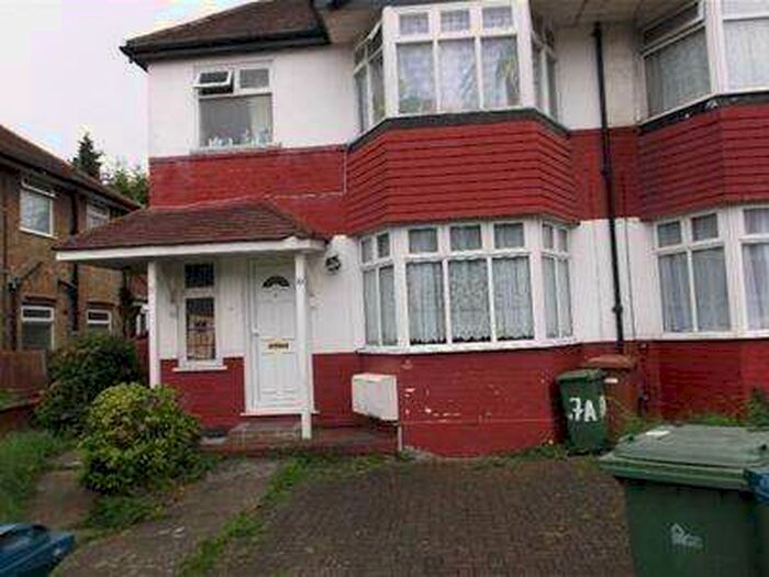 1 Bedroom Flat To Rent In Everton Drive, Stanmore, HA7