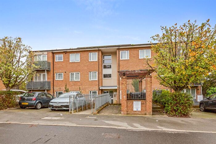 2 Bedroom Apartment For Sale In St Hughs Avenue, High Wycombe, HP13