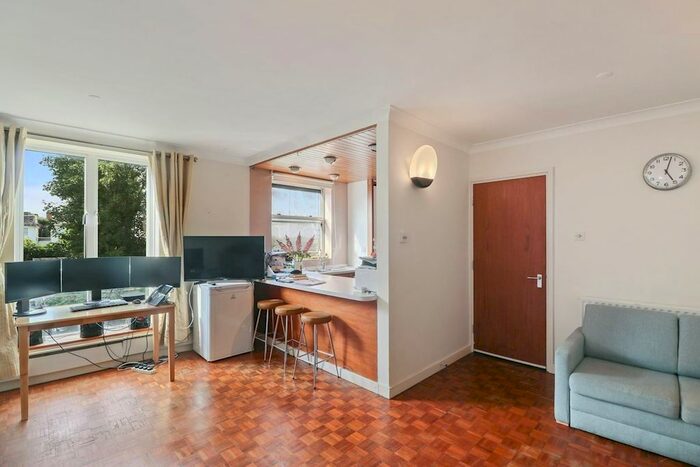 1 Bedroom Flat To Rent In Portland House, St. Ann's Terrace, London, NW8