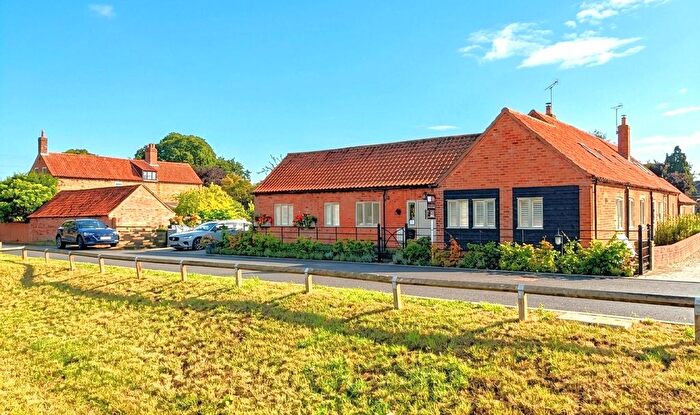 3 Bedroom Barn Conversion For Sale In Thoroton Farm, Thoroton, NG13