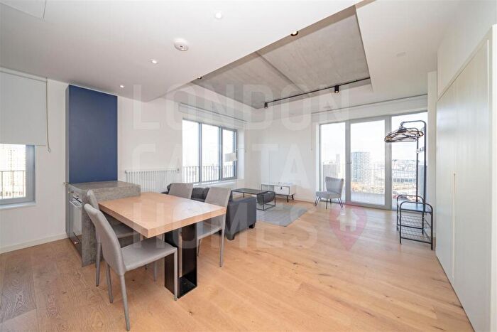 1 Bedroom Apartment To Rent In Serapis House, Goodluck Hope Walk, London, E14