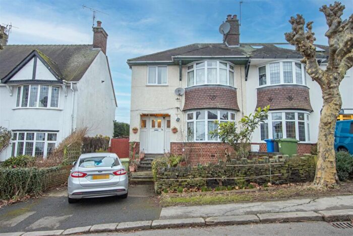 3 Bedroom Semi Detached House For Sale In Morris Avenue, Chesterfield, S41