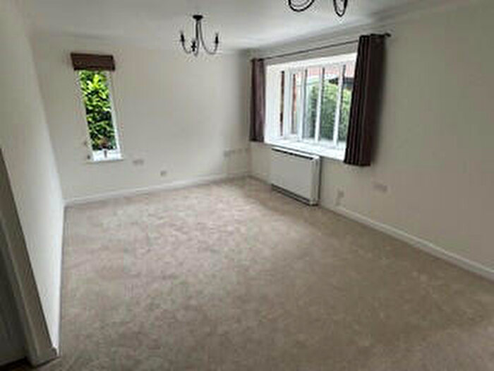 2 Bedroom Bungalow For Sale In Epsom, Surrey, KT18