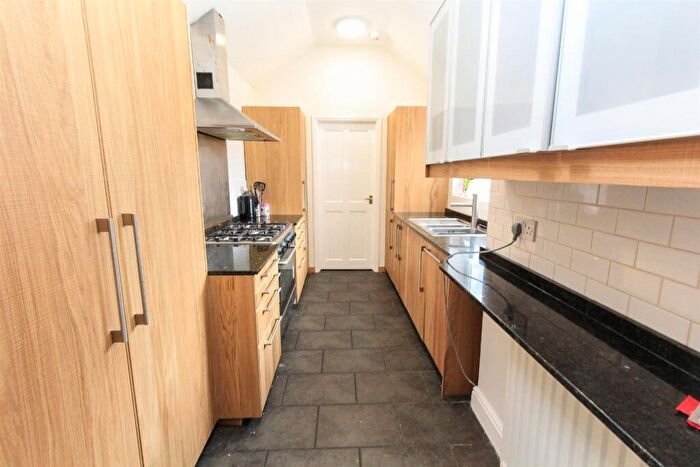 6 Bedroom Terraced House To Rent In £pppw - Gladstone Terrace, Sandyford, NE2