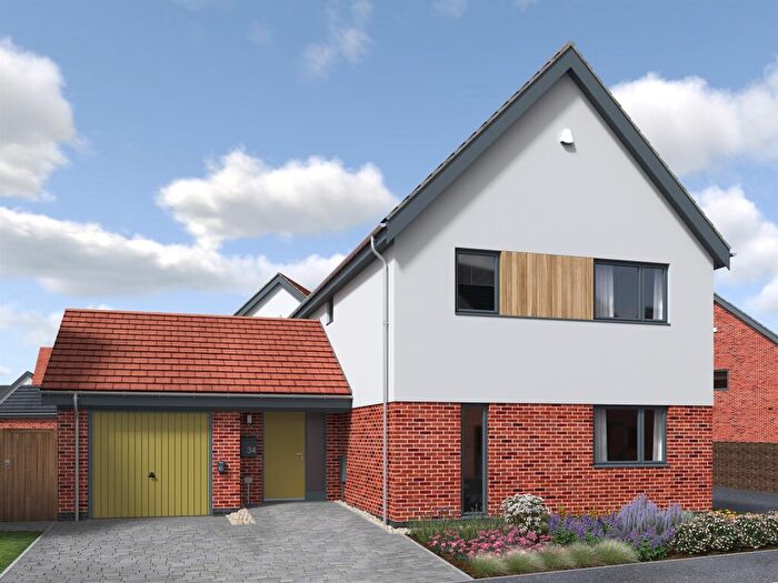 3 Bedroom Detached House For Sale In The Carriages, Dereham, NR20