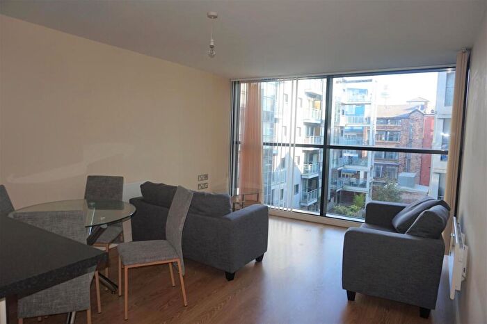 2 Bedroom Apartment To Rent In Hamilton House, Pall Mall, Liverpool, L3