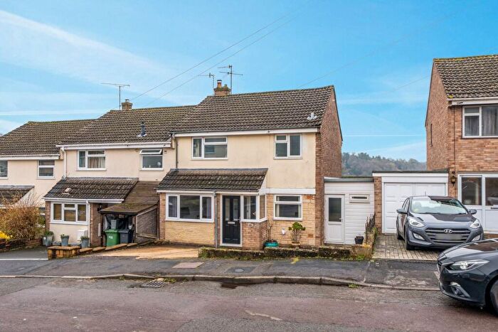 4 Bedroom End Of Terrace House For Sale In Churchill Road, Nailsworth, GL6