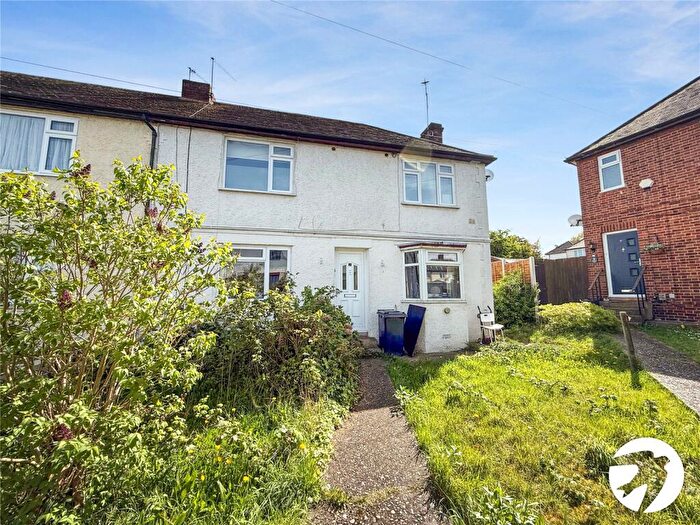 1 Bedroom Flat To Rent In Hawthorn Road, Rochester, ME2