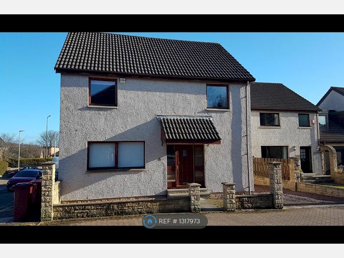 3 Bedroom Detached House To Rent In Mclean Street, Dundee, DD3