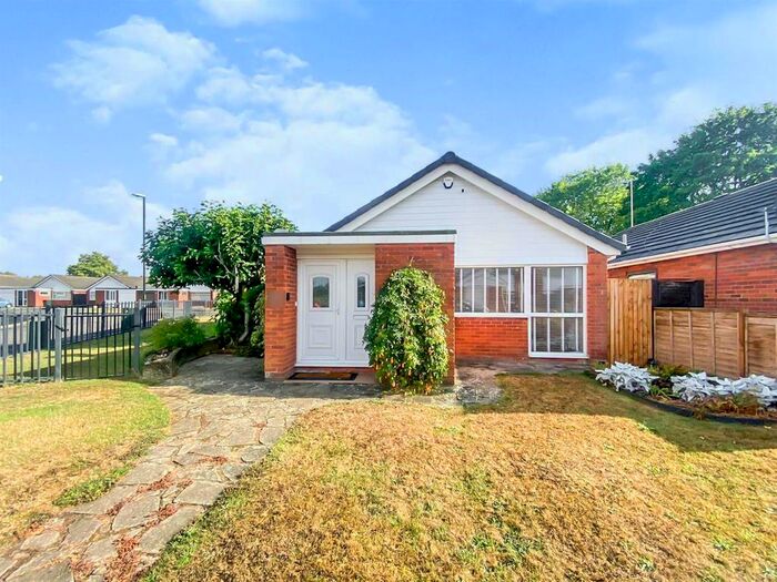 2 Bedroom Bungalow To Rent In Joseph Creighton Close, Binley, Coventry, CV3