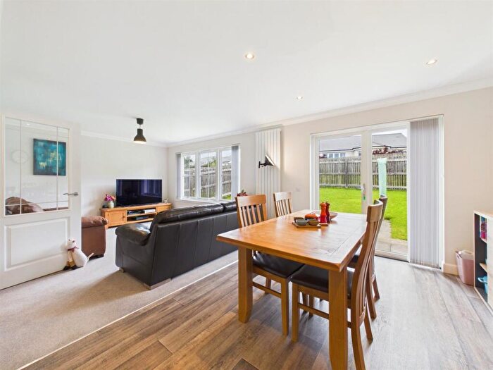 3 Bedroom Semi-Detached House For Sale In Hayfield Brae, Methven, Perth, PH1