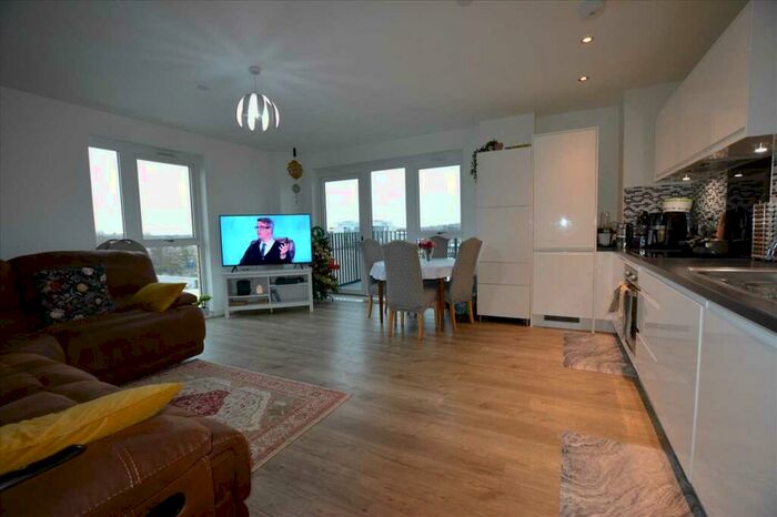 3 Bedroom Apartment To Rent In Nebula House, Milky Way, Queensbury, NW9