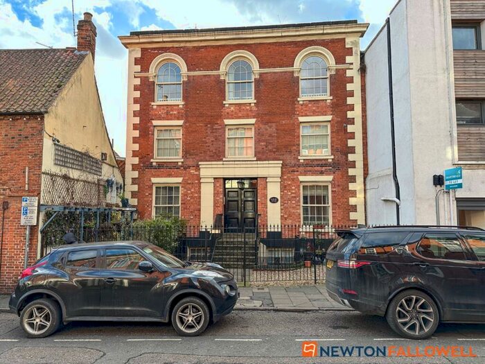 2 Bedroom Flat For Sale In Barnby House, Barnby Gate, Newark, NG24