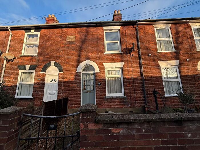 3 Bedroom Terraced House To Rent In Caxton Road, Beccles, NR34