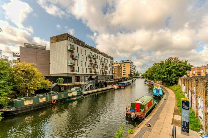 2 Bedroom Flat To Rent In Wiltshire Row, Hoxton, London, N1