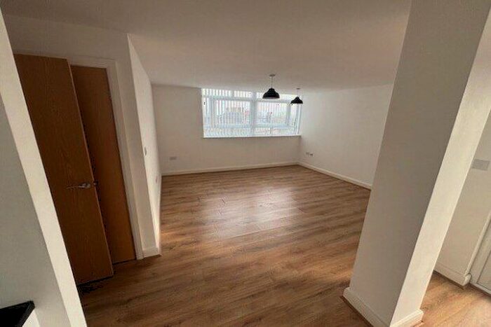 1 Bedroom Flat To Rent In Belem Close, Liverpool, L17