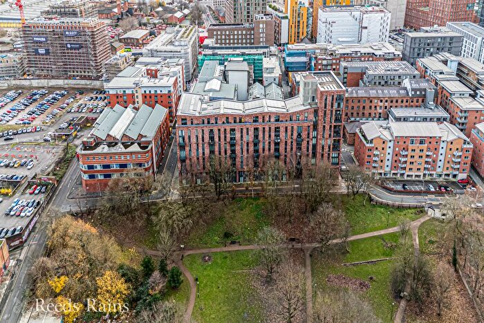 2 Bedroom Flat For Sale In Old Mount Street, Manchester, M4