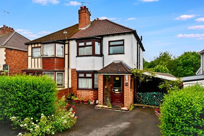 3 Bedroom Semi Detached House For Sale In Kenelm Road, Coseley, Bilston, West Midlands, Bilston, WV14