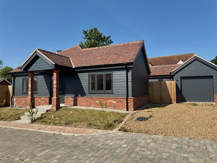 2 Bedroom Detached Bungalow For Sale In Orchard Close, Stoney Hills, Burnham-On-Crouch, CM0