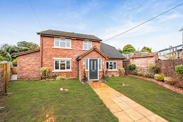 3 Bedroom Detached House For Sale In Bullen Street, Exeter, EX5