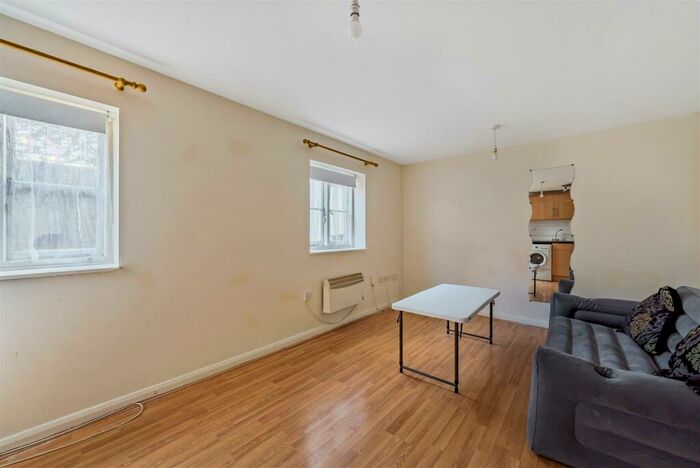 1 Bedroom End Of Terrace House For Sale In Union Street, Maidstone, ME14