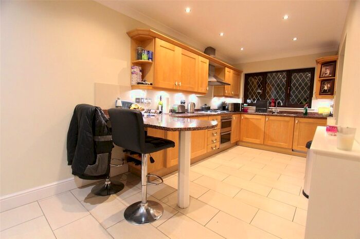 4 Bedroom Property To Rent In Whitebeam Close, Cheshunt, Waltham Cross, EN7