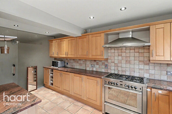 4 Bedroom Terraced House To Rent In Chichester Road, Croydon, CR0