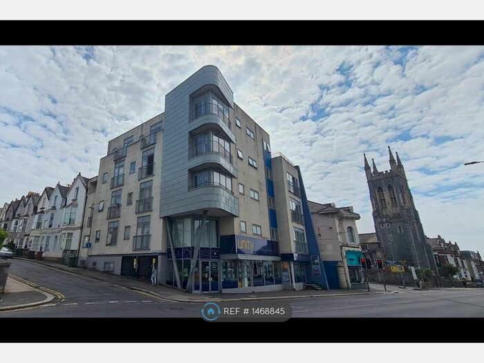 1 Bedroom Flat To Rent In Headland Park House, Plymouth, PL4