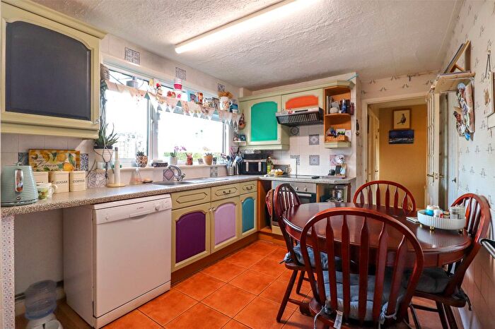 4 Bedroom Bungalow For Sale In Hartland, Bideford, Devon, EX39