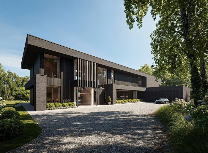 6 Bedroom Land For Sale In Holbrook Lane, Chislehurst, Kent, BR7