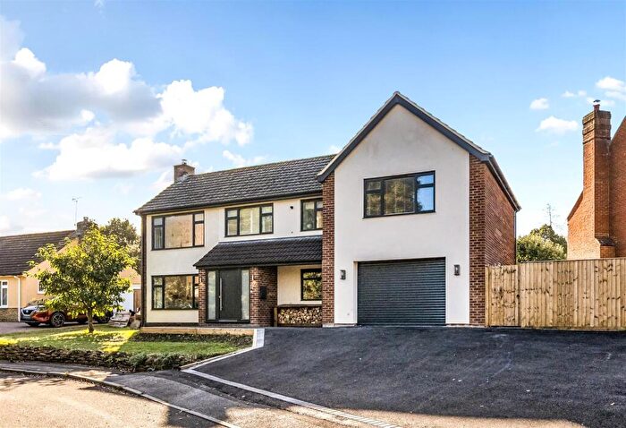 4 Bedroom Detached House For Sale In Fulney Close, Trowbridge, BA14