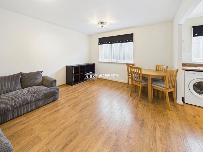 1 Bedroom Flat To Rent In Cezanne Road, Watford, WD25