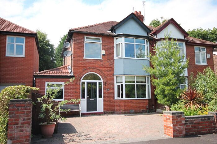 3 Bedroom Semi-Detached House To Rent In Wensley Drive, Didsbury, M20