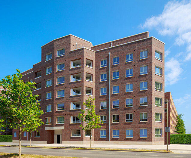 2 Bedroom Flat To Rent In Brocklebank Mansions, Barking Riverside, IG11