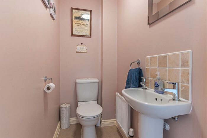 2 Bedroom Terraced House For Sale In Ashwicke Road, Lawley Village, Telford, Shropshire, TF4