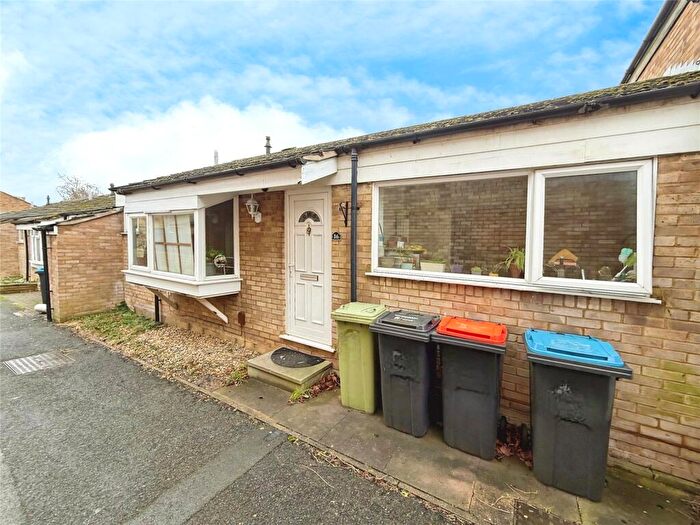 2 Bedroom Bungalow For Sale In Buckingham Gate, Eaglestone, Milton Keynes, MK6