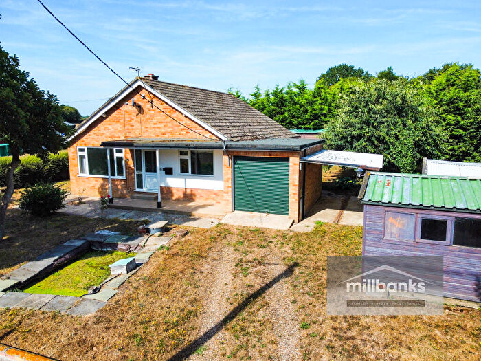 2 Bedroom Detached Bungalow For Sale In Fen Street, Rockland All Saints, NR17