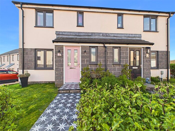 3 Bedroom Semi Detached House For Sale In Tanners Road, Bodmin, Cornwall, PL31