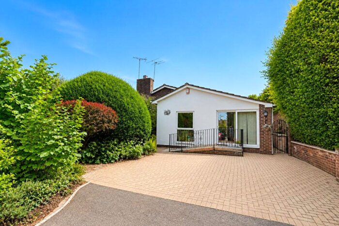 3 Bedroom Bungalow For Sale In Millmoor Lane, Newton Poppleford, Sidmouth, Devon, EX10