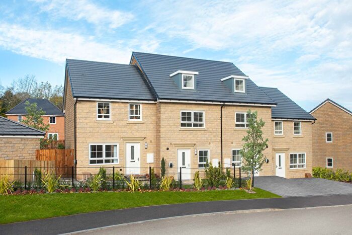 4 Bedroom End Terrace House For Sale In "Kingsville" At Whitechapel Road, Cleckheaton, BD19