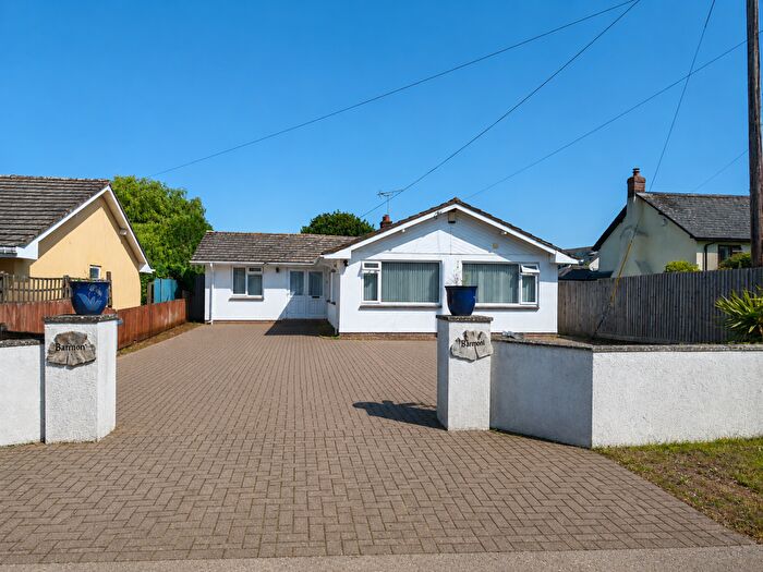 4 Bedroom Detached Bungalow For Sale In Norman's Green, Plymtree, EX15
