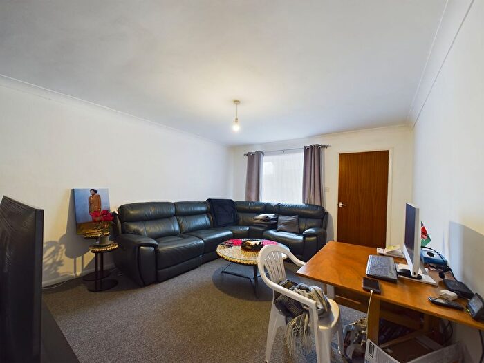 2 Bedroom Semi-Detached House For Sale In Albany Walk, Peterborough, PE2