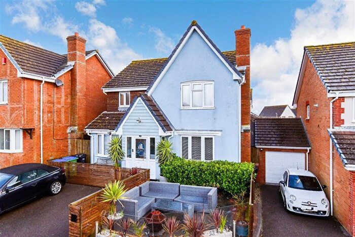 5 Bedroom Detached House For Sale In Harbour View Close, Newhaven, East Sussex, BN9