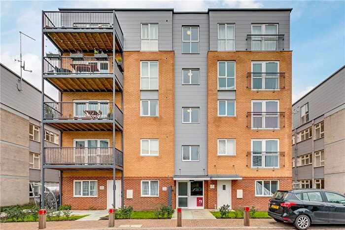 1 Bedroom Flat To Rent In Limerick Close, Balham, SW12