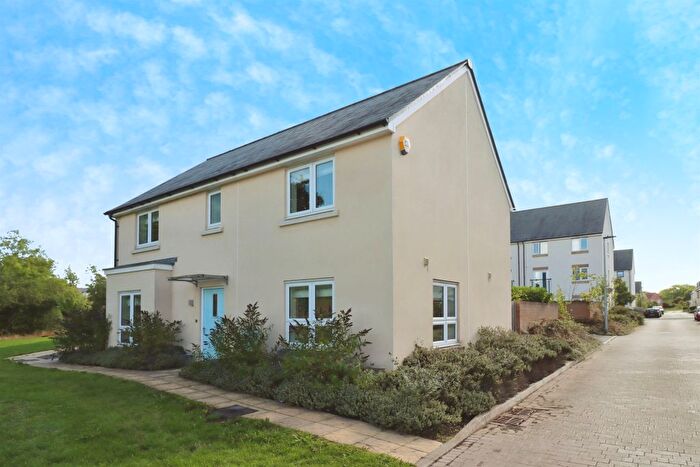 4 Bedroom Detached House For Sale In Gentian Close, Emersons Green, Bristol, BS16